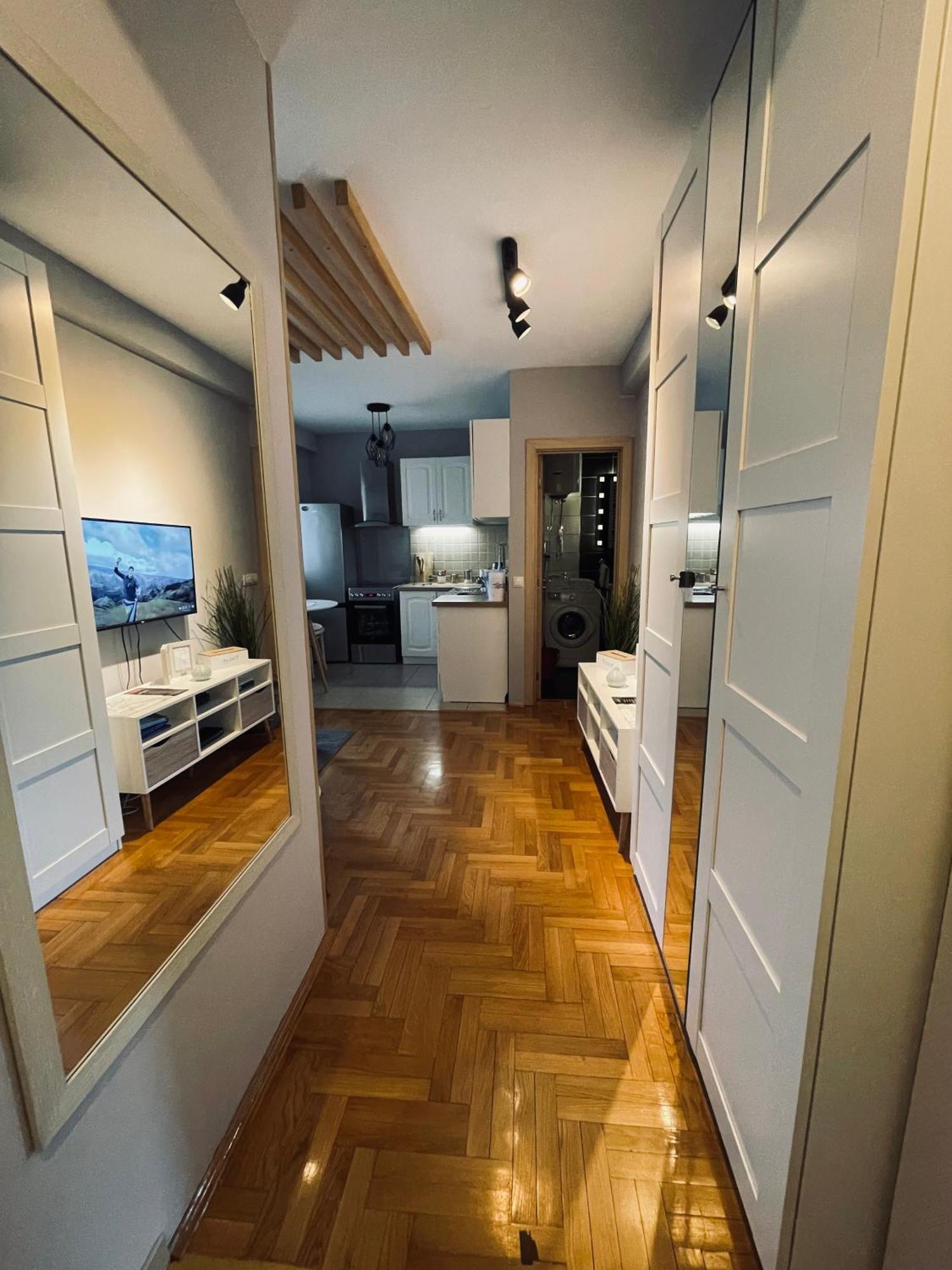 Apartment Cerska Mrb Belgrado Esterno foto
