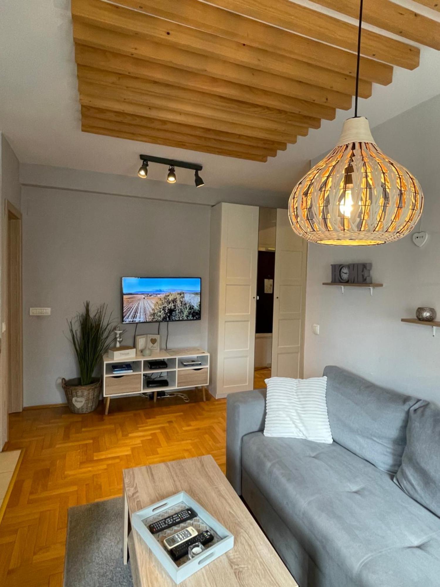 Apartment Cerska Mrb Belgrado Esterno foto