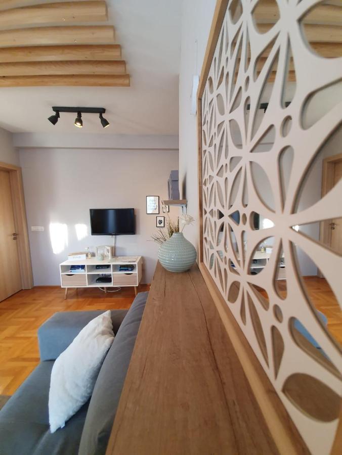 Apartment Cerska Mrb Belgrado Esterno foto